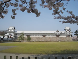 金沢城
