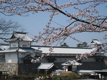 金沢城