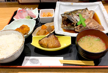 魚彩屋